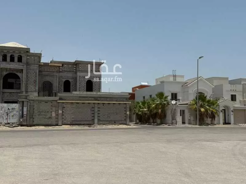 فيلا 18 غرف في الامواج 2