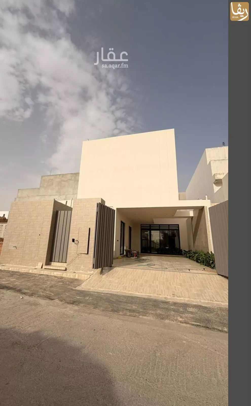 4 bedroom villa in Al Narjis 5