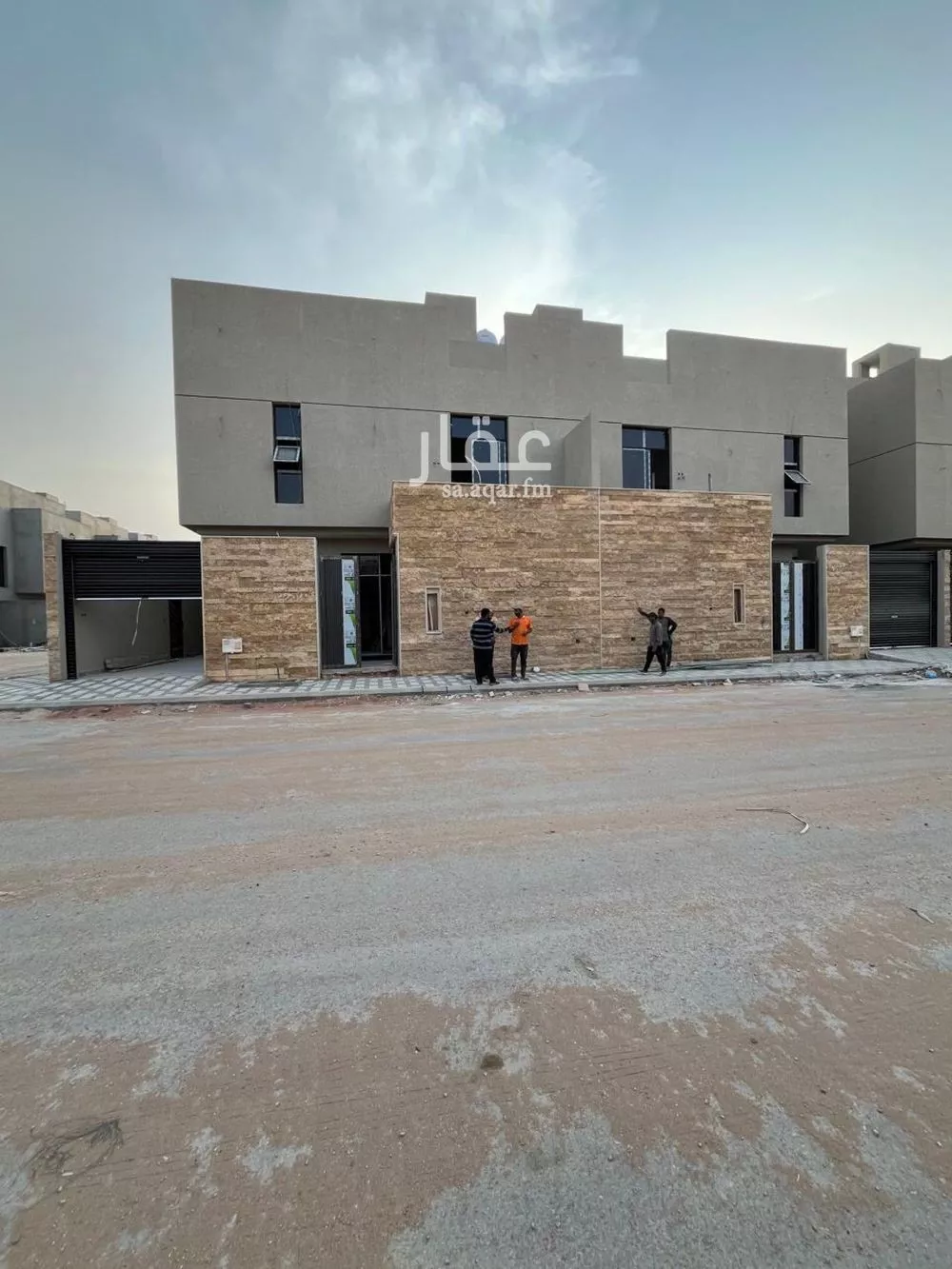 فيلا 4 غرف في الرمال 2