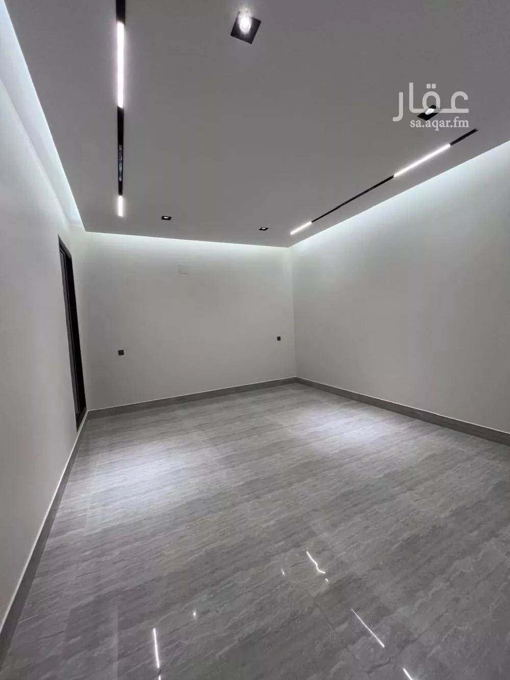 فيلا 4 غرف في الرمال 2