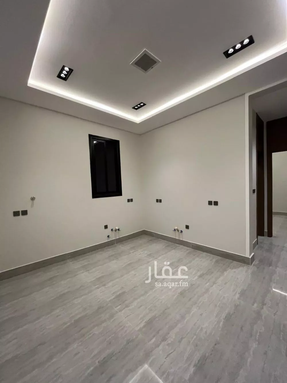 شقة 3 غرف في الرمال 5