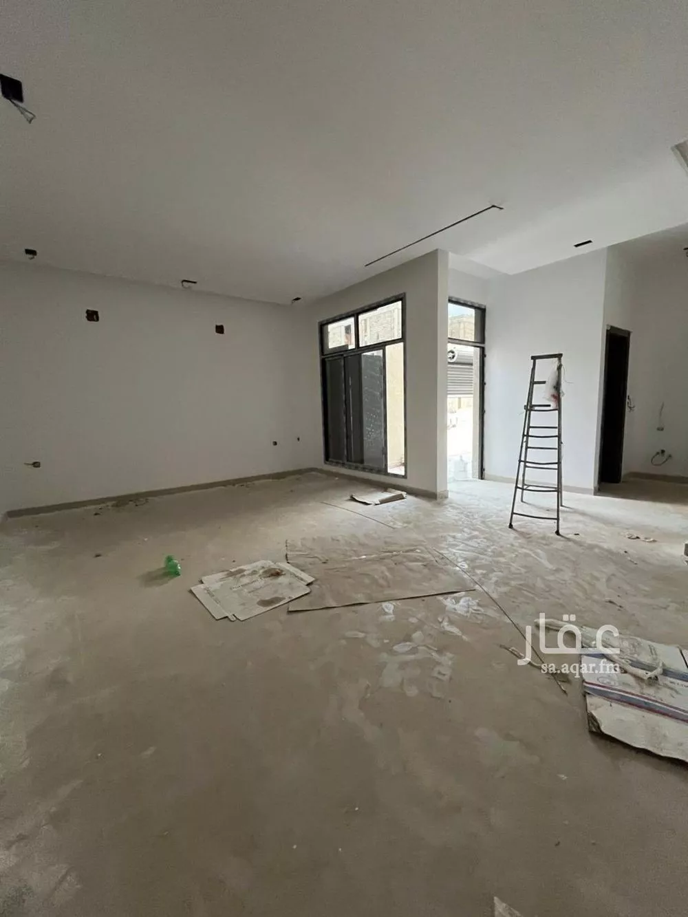 فيلا 4 غرف في الرمال 4