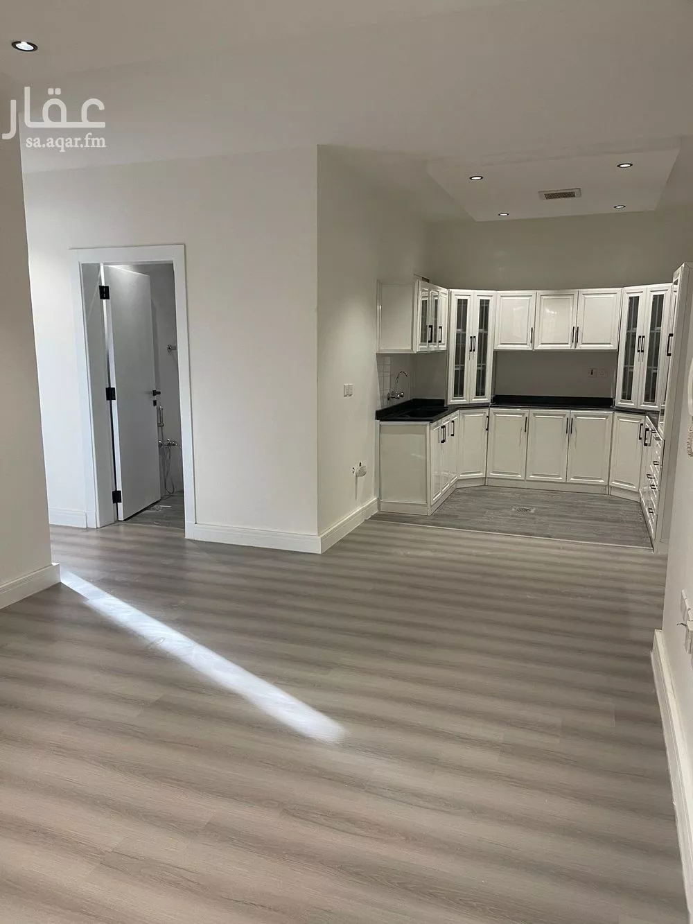 3 bedroom apartment in Al Malqa 3