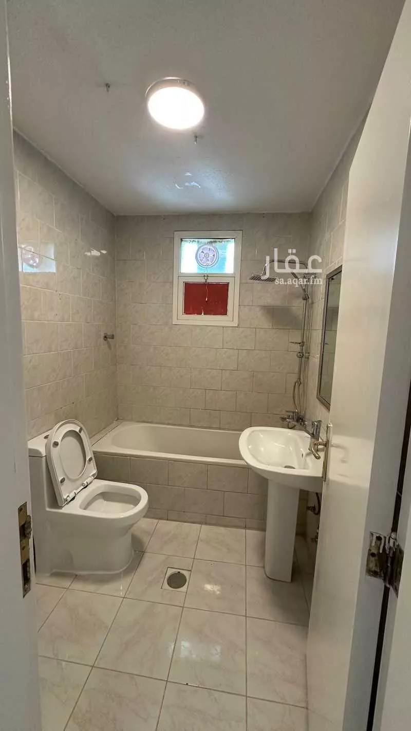 3 bedroom apartment in Al Wahah, Riyadh 7