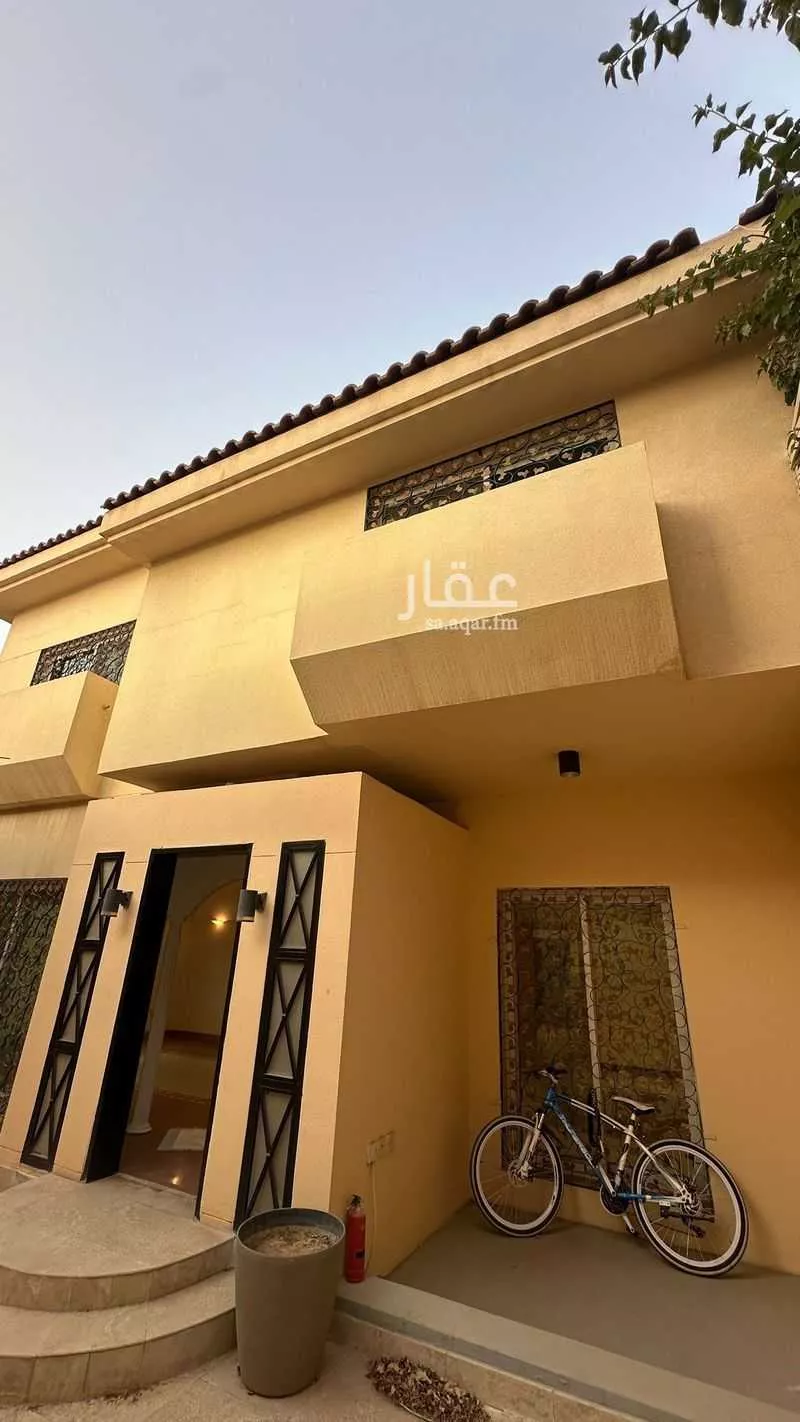 فيلا 5 غرف في العليا 1