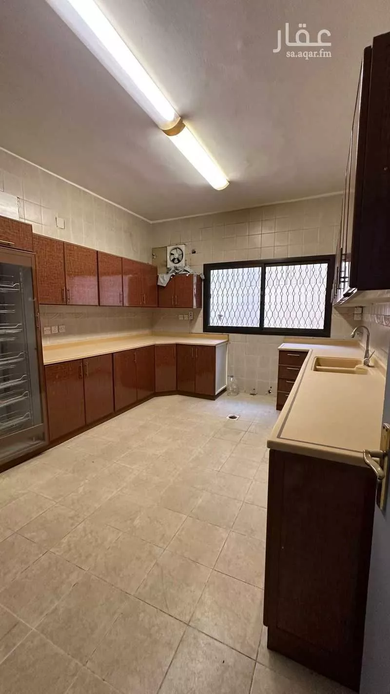 5 bedroom villa in Salah Ad Din, Riyadh 11