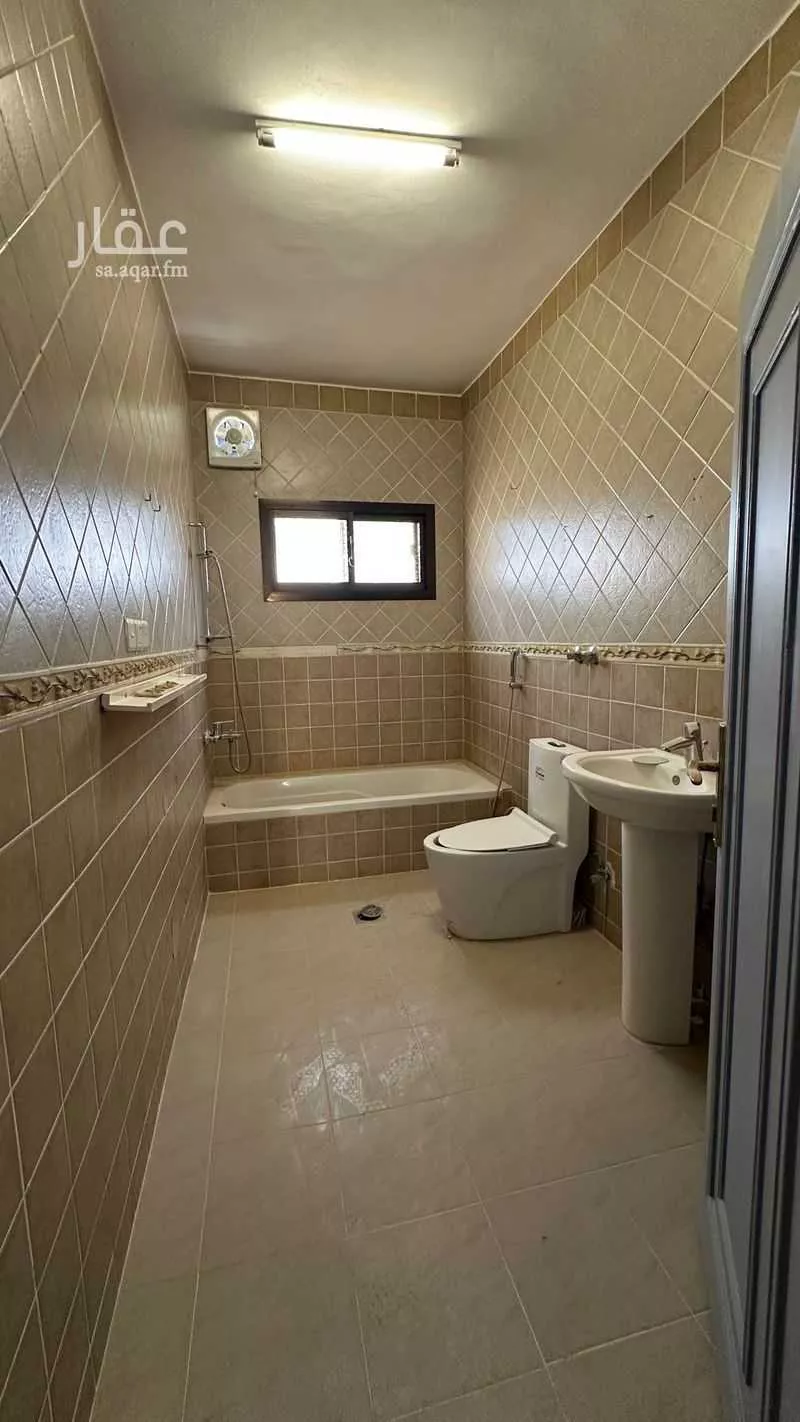 5 bedroom villa in Salah Ad Din, Riyadh 19