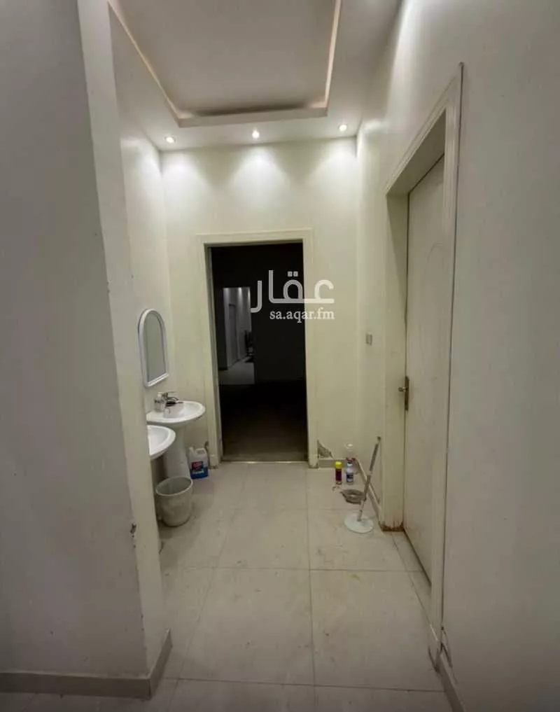 فيلا 8 غرف في ديراب 1