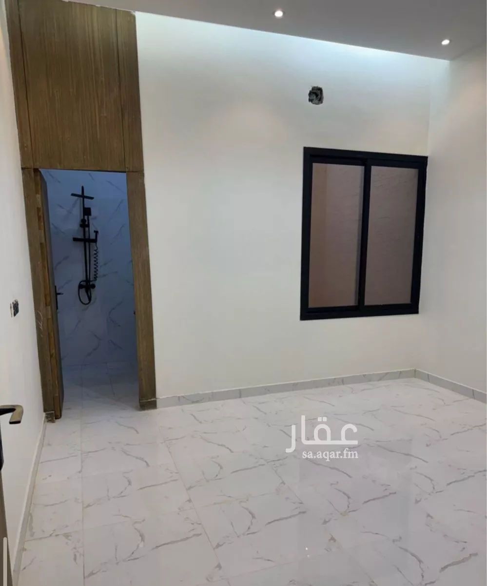 دور 5 غرف في عكاظ 5