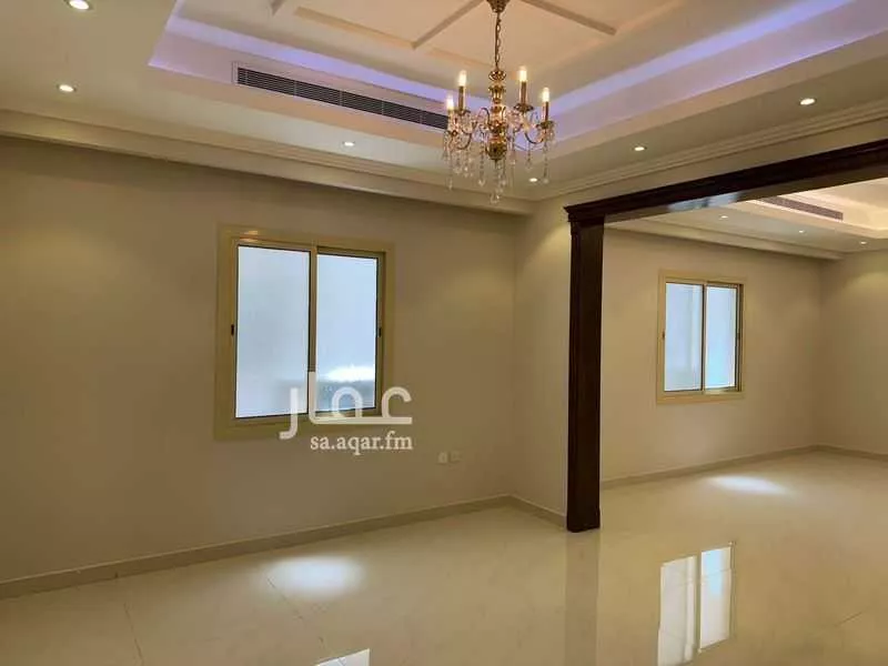 شقة 6 غرف في النهضة 4