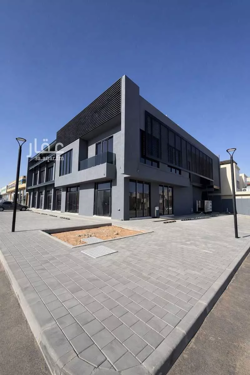 عمارة 1120 م² في ديراب 1