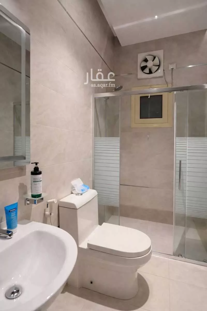 4 bedroom villa in Al Shiraa, Jeddah 6