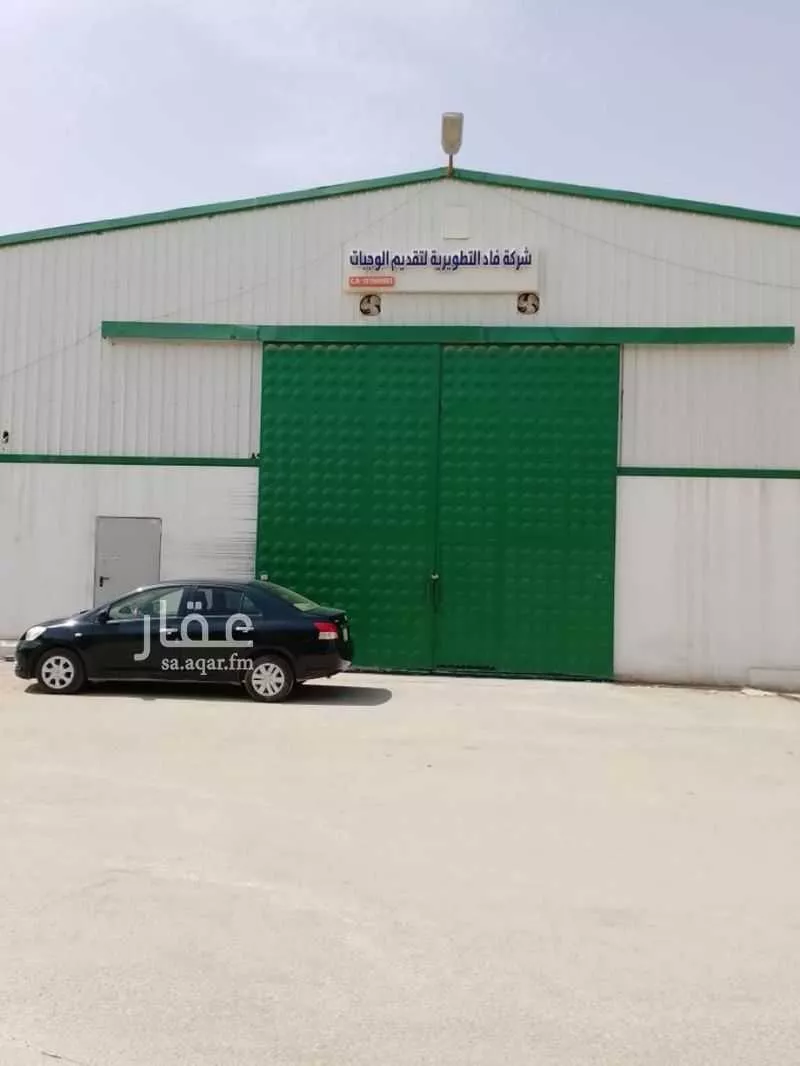 مستودع 750 م² في طيبة 1