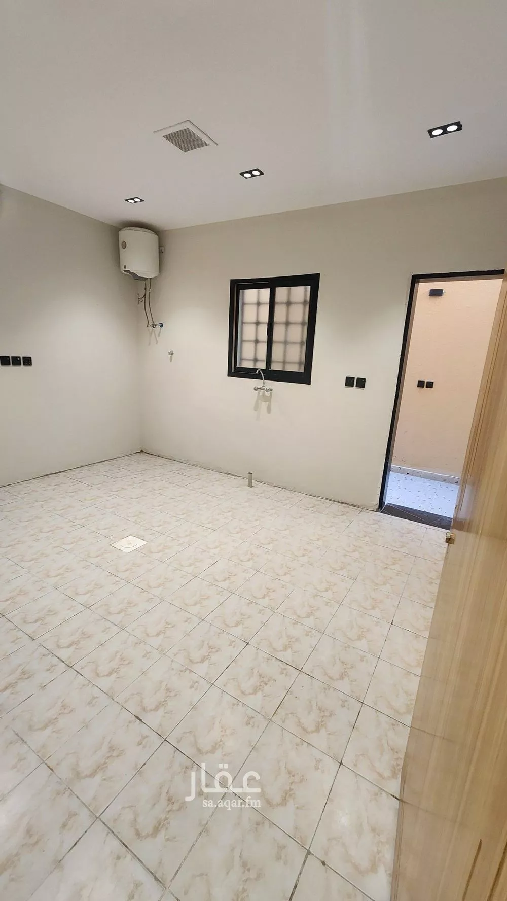 دور 6 غرف في الرمال 5