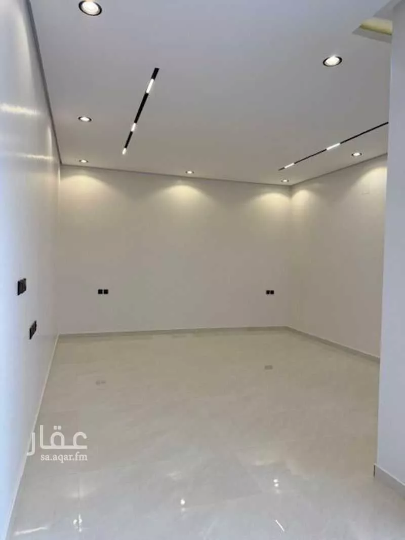 فيلا 6 غرف في الجنادرية 3