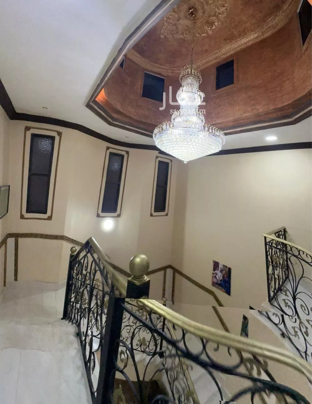 فيلا 5 غرف في النعيم 2