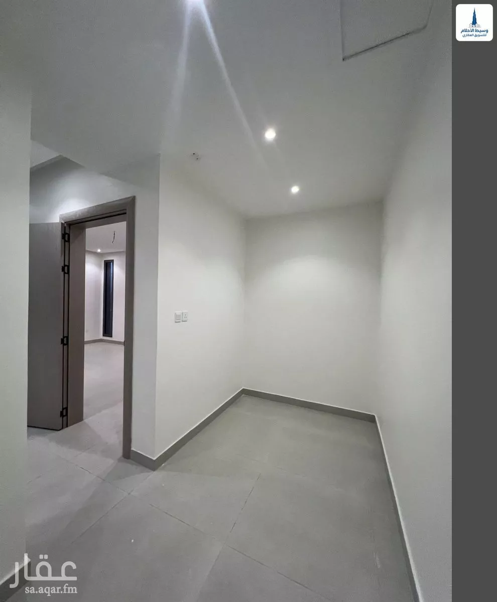 فيلا 4 غرف في الصوارى 3