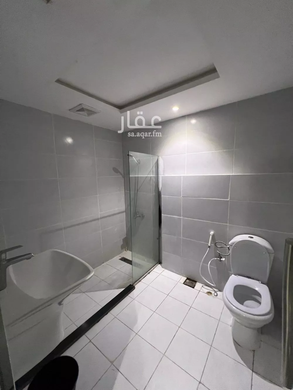 شقة 3 غرف في الزمرد 5