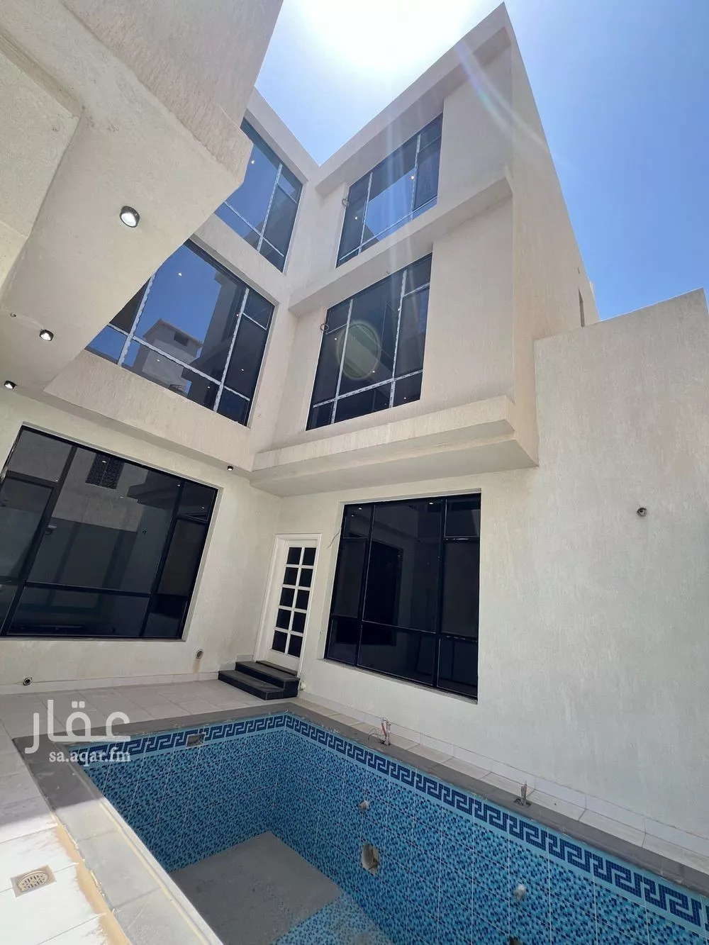 فيلا 6 غرف في الياقوت 1