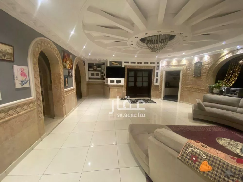 فيلا 10 غرف في المرجان 3