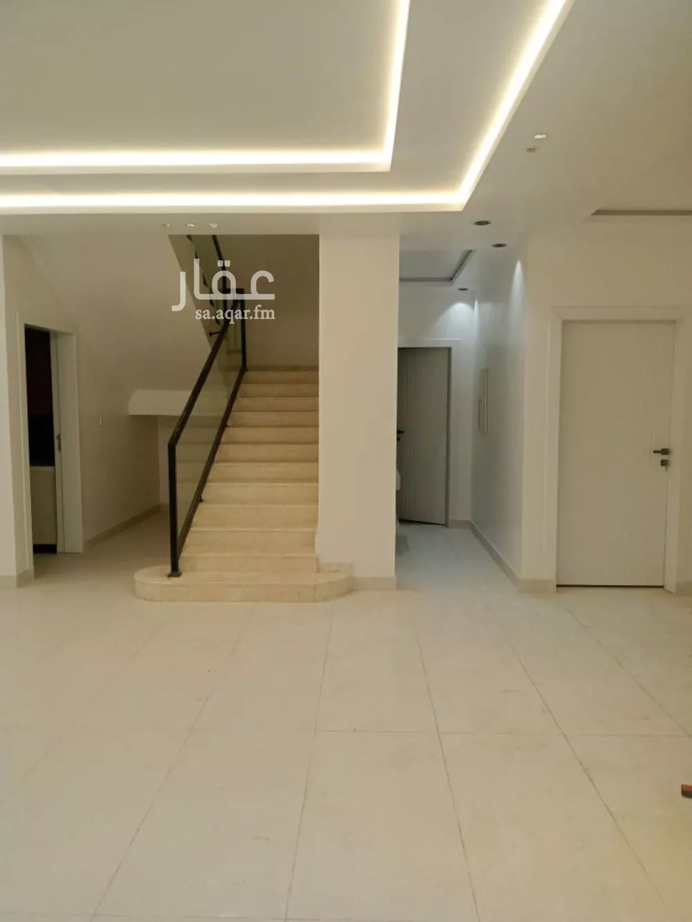 فيلا 7 غرف في النرجس 3