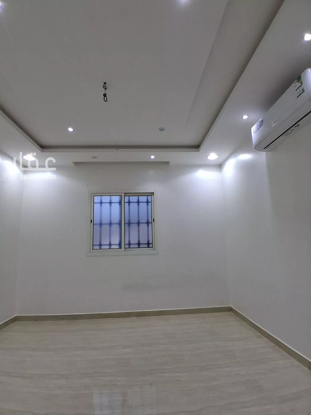 3 bedroom floor in Al Maizilah 3