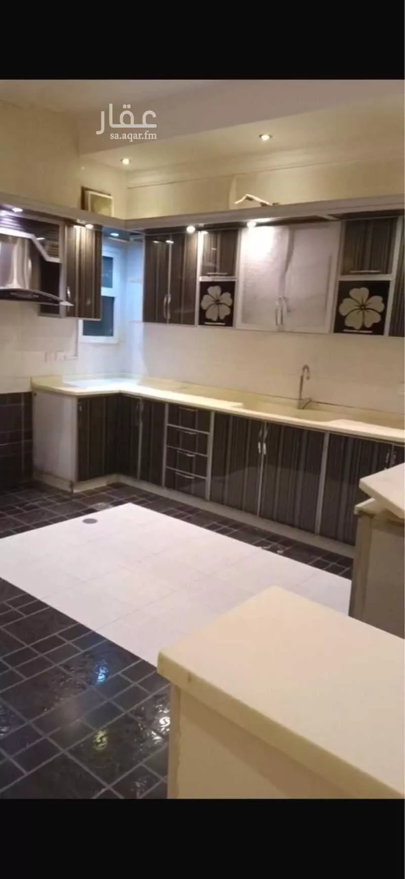 شقة 5 غرف في النهضة 4