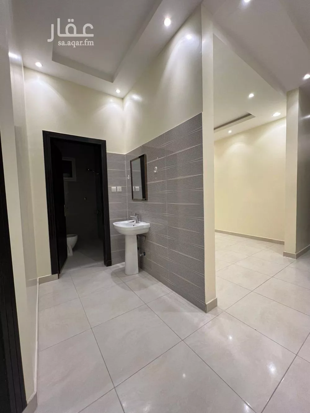 3 bedroom floor in Al Narjis 2