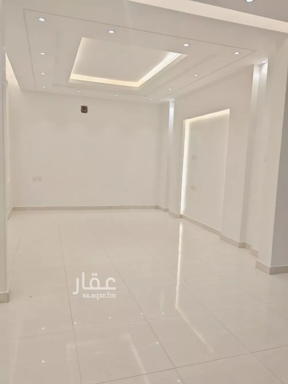 فيلا 5 غرف في النرجس 2