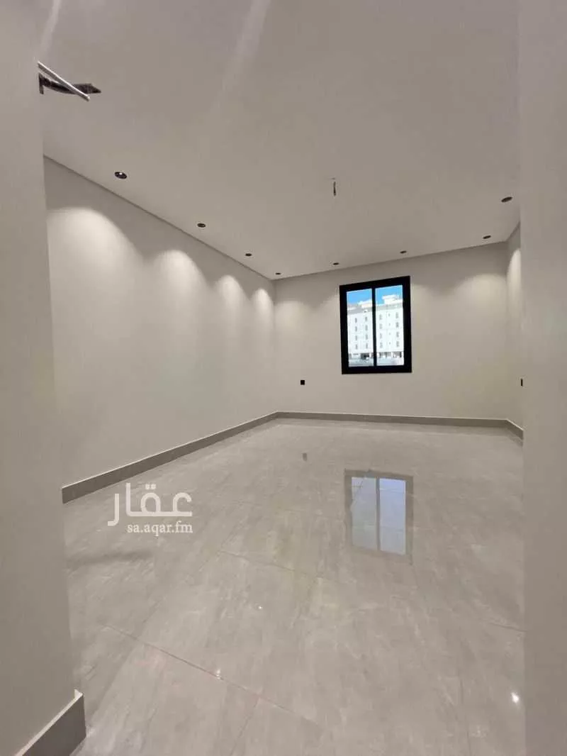 شقة 4 غرف في طيبة 3