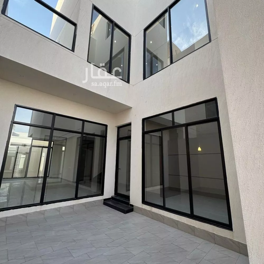 فيلا 5 غرف في العارض 5