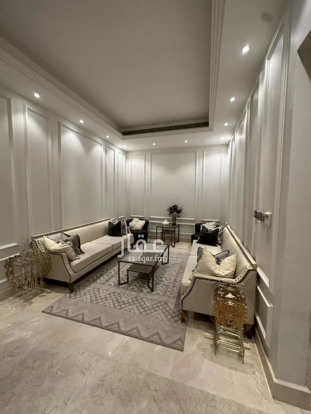 شقة 5 غرف في الملقا 5