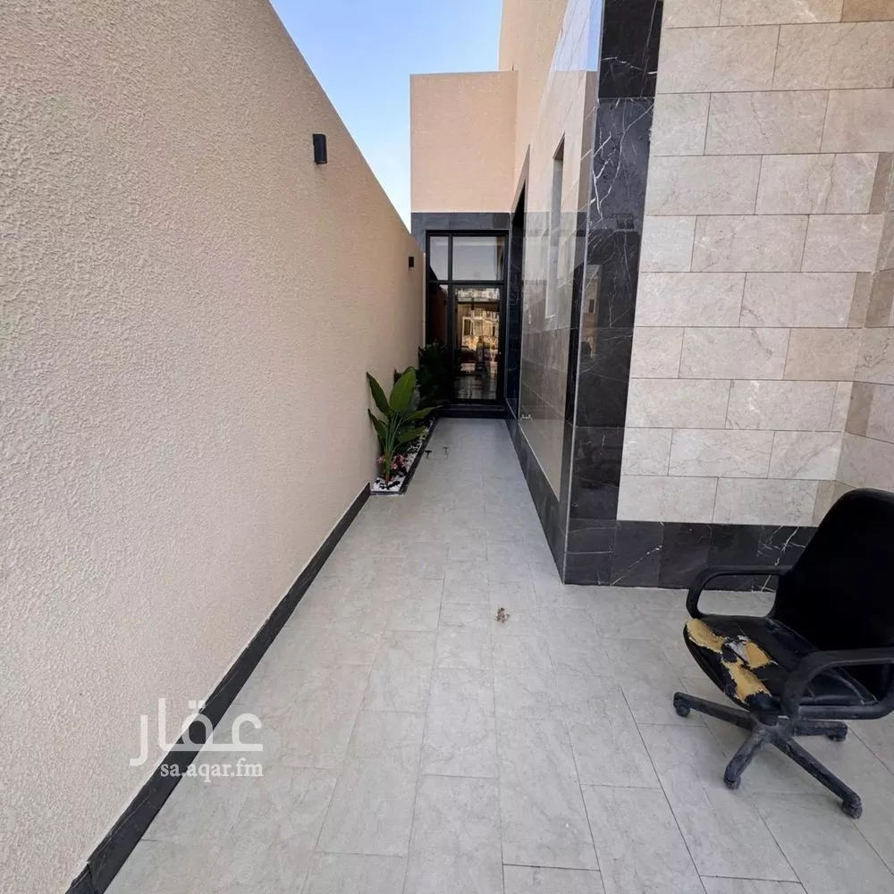 فيلا 5 غرف في النرجس 5