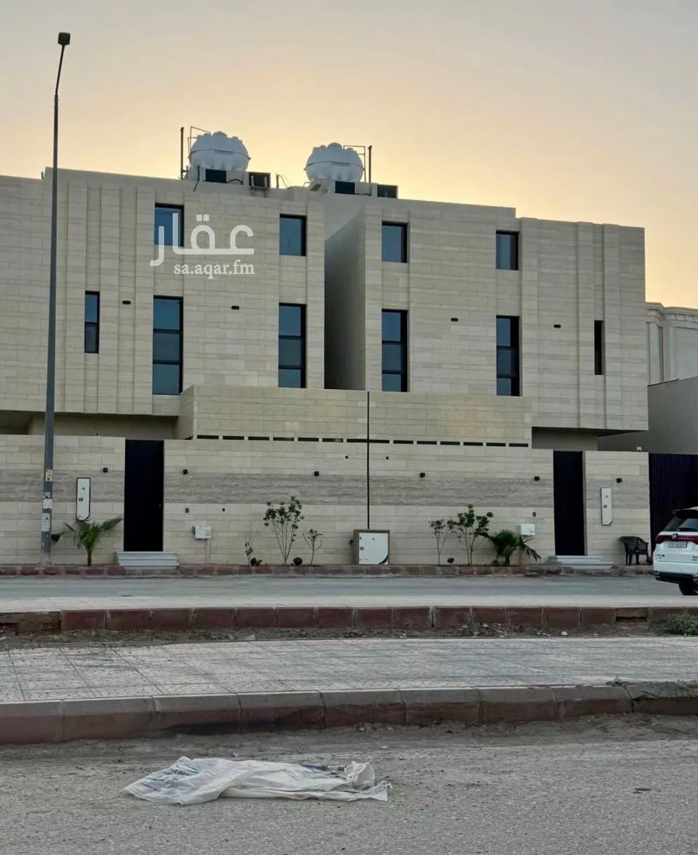 فيلا 4 غرف في النرجس 1