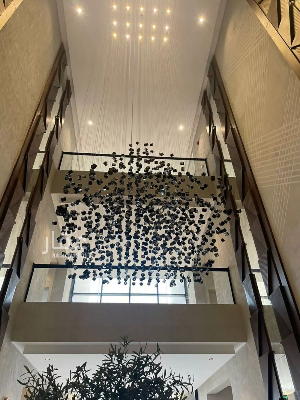 شقة 4 غرف في الملقا 5