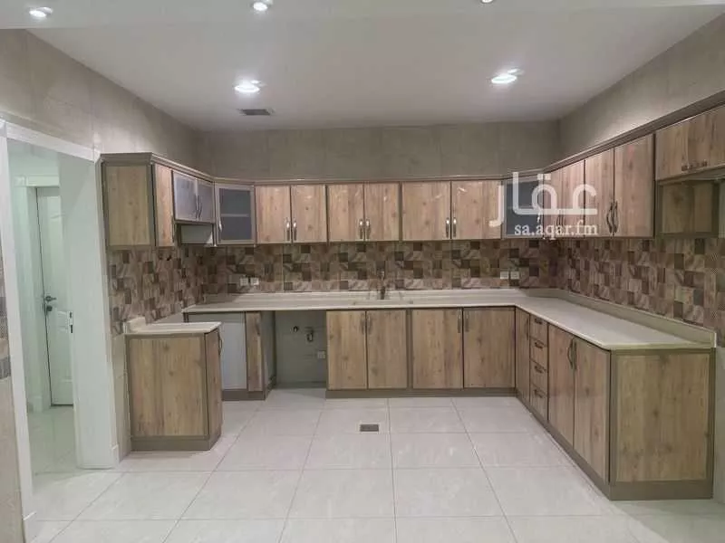 3 bedroom apartment in Al Qusur, Eastern Province 7
