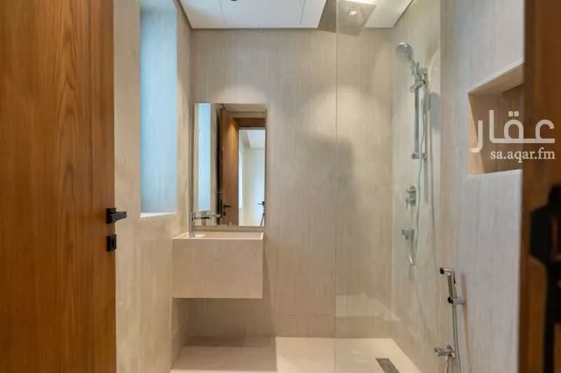 4 bedroom apartment in Eastern Province 4