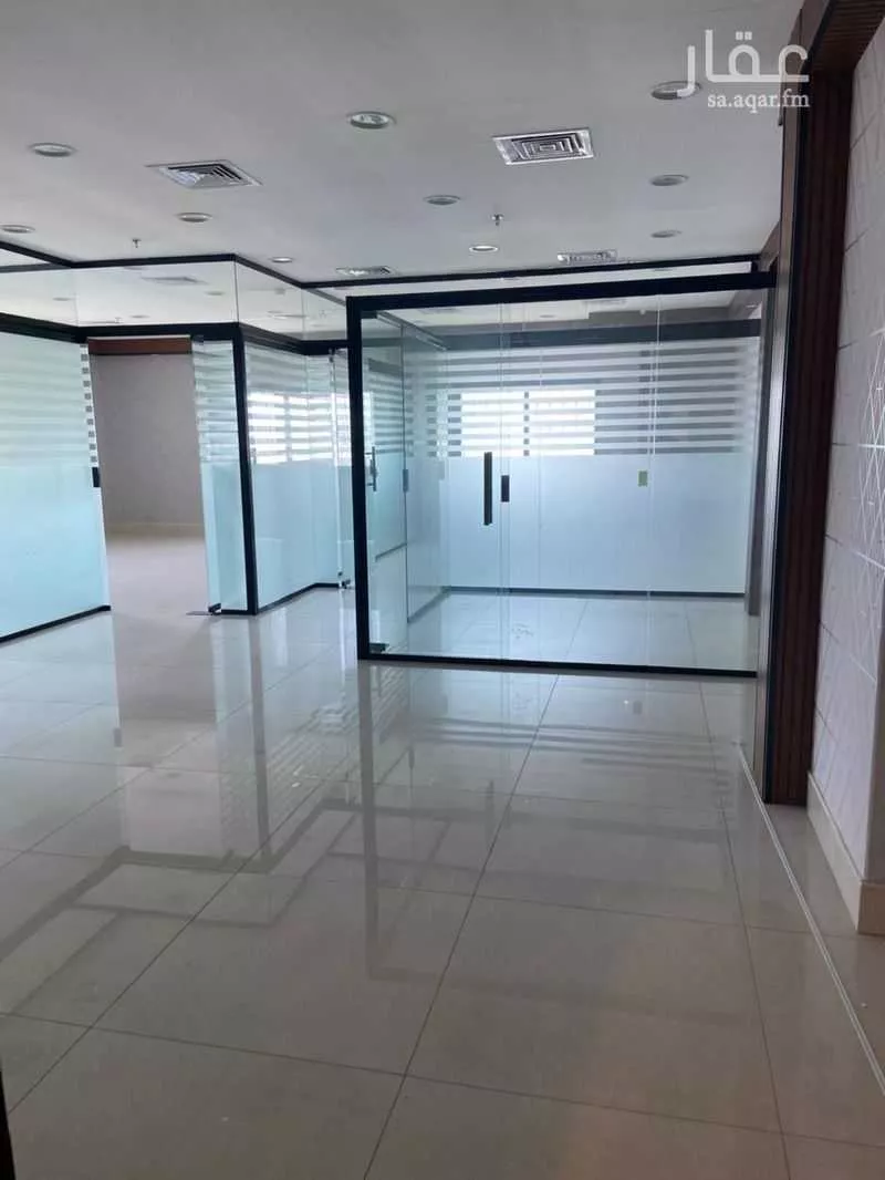 مكتب 139 م² في الشعلة 1