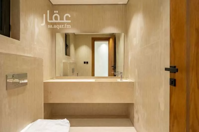 4 bedroom apartment in Eastern Province 5