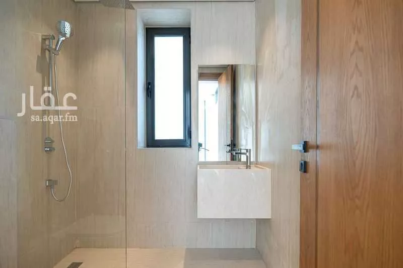 4 bedroom apartment in Eastern Province 15