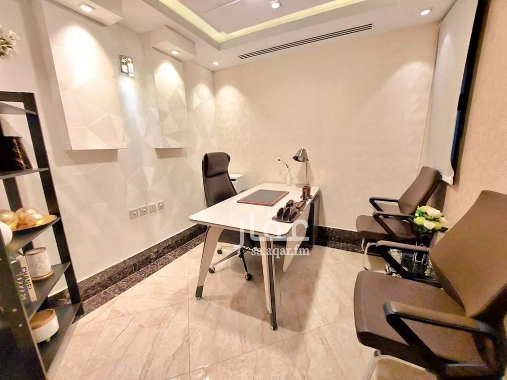 3 bedroom office in Al Muhammadiyah, Riyadh 21
