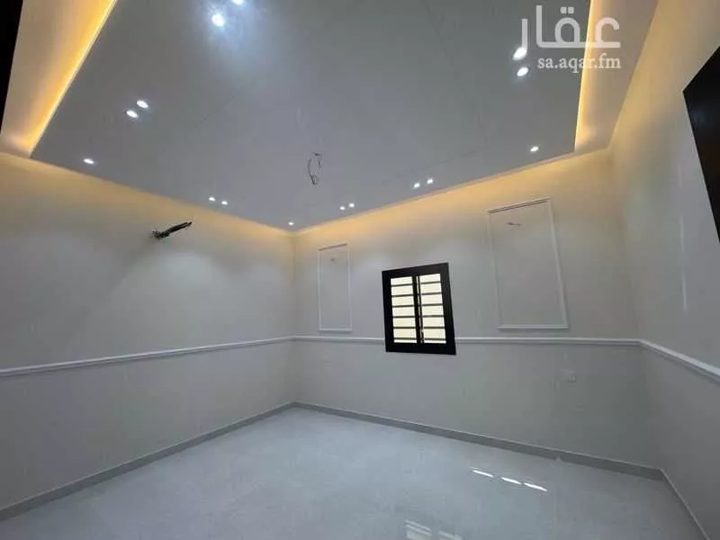 5 bedroom villa in Al Mahjar, Jeddah 10
