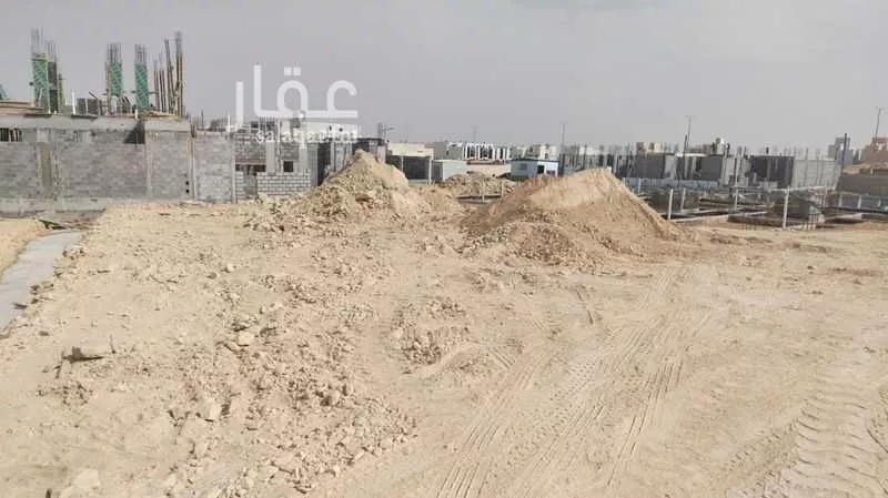 أرض 705 م² في المهدية 4