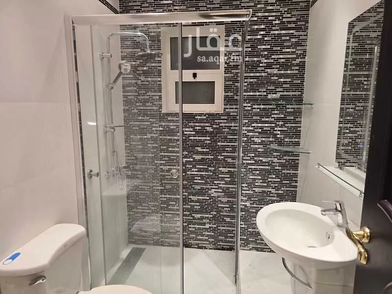 4 bedroom apartment in Al Yasmin 5