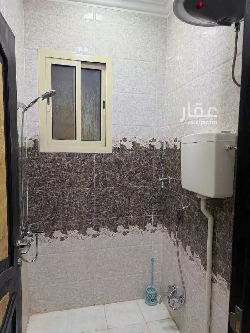 5 bedroom apartment in Dhahrat Laban 2