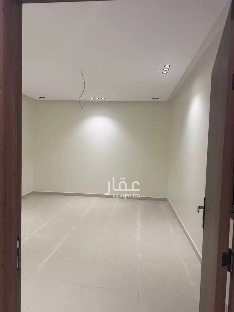 شقة 4 غرف في ظهرة لبن 2