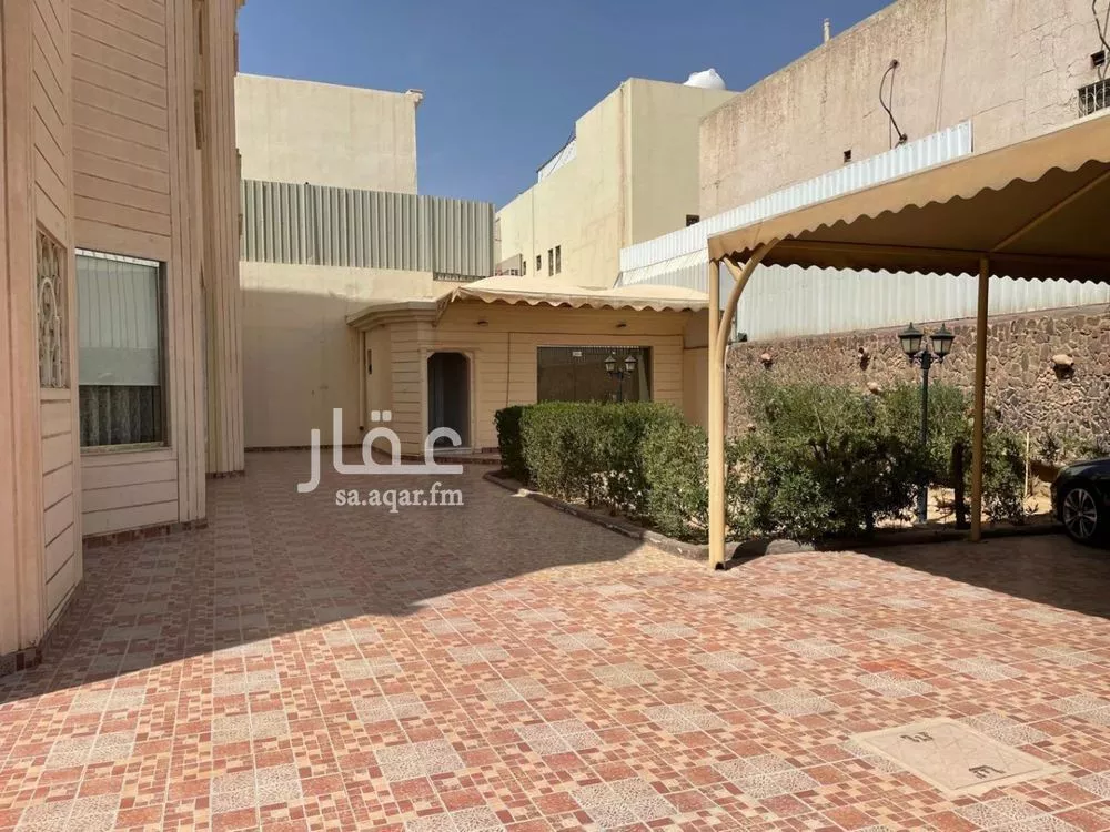 فيلا 10 غرف في الاندلس 5