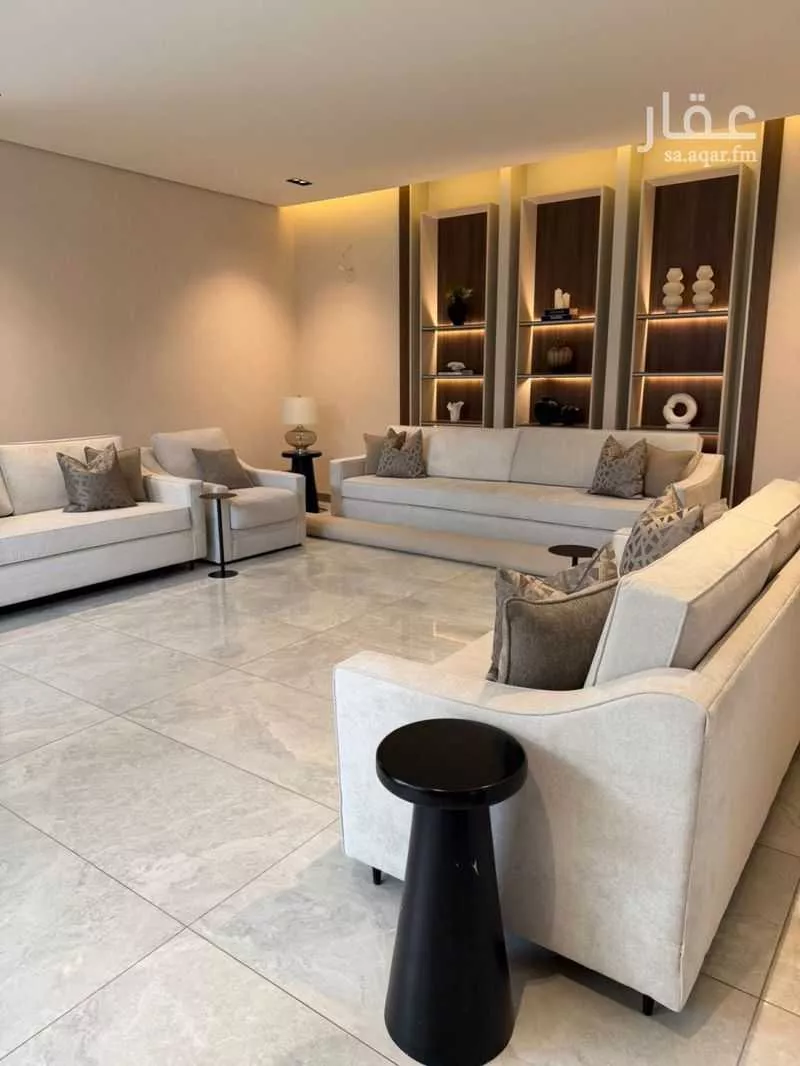 5 bedroom villa in Al Maseef 1