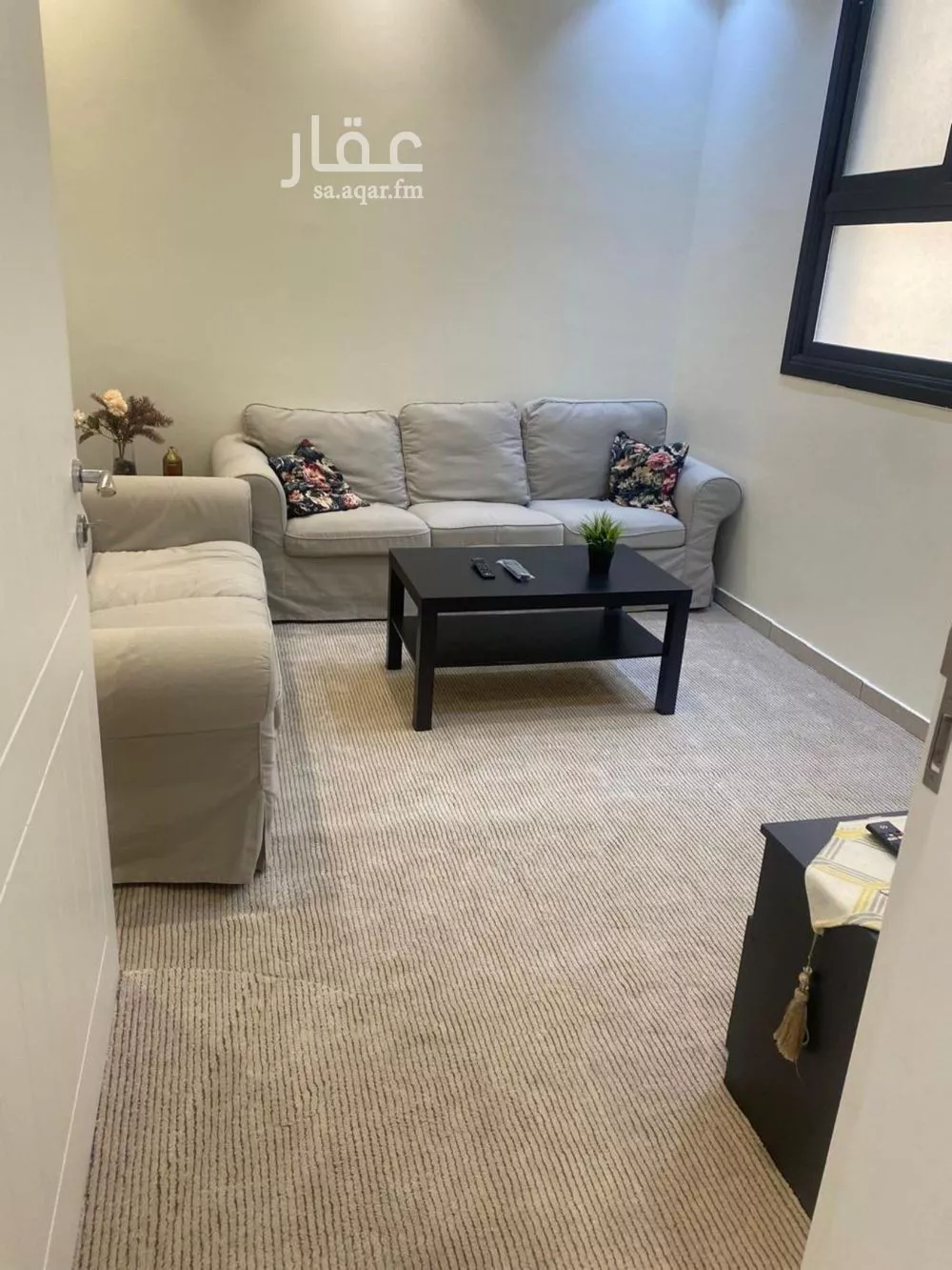 3 bedroom floor in Al Yasmin 1