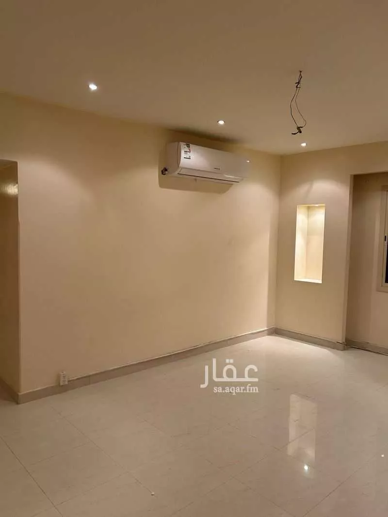 شقة 3 غرف في الحمرا 5